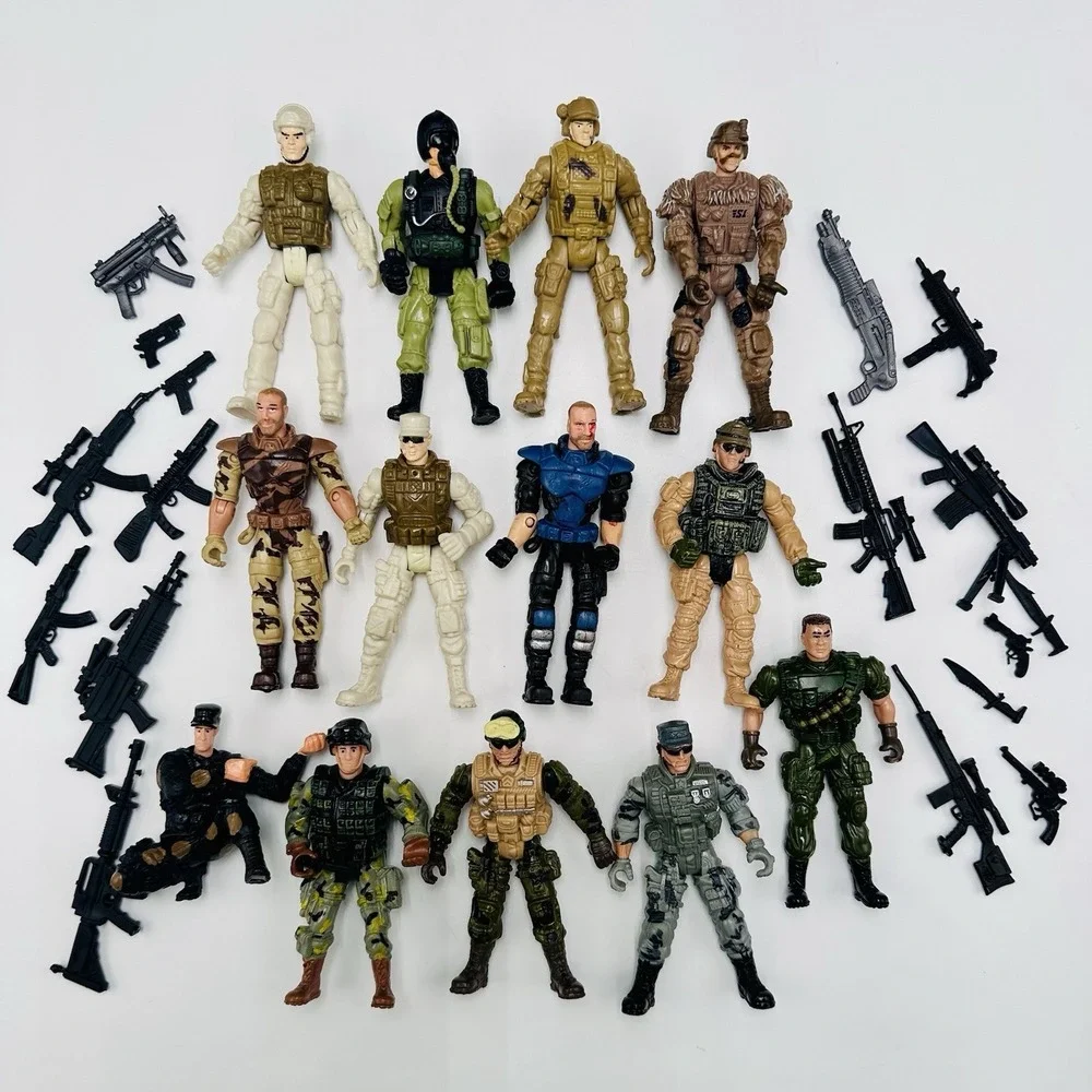 Chap Mei Military Action Adventure Lot of 13 Figures Soldier Mixed with Weapons